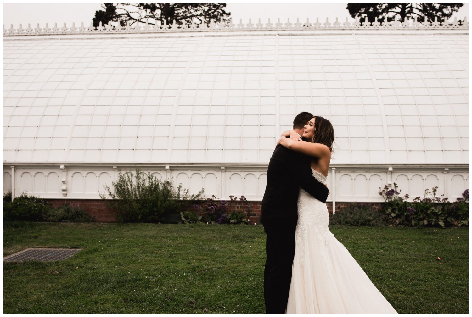 San Francisco Wedding at the Conservatory of Flowers